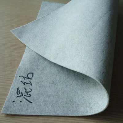 Un buen precio. Tejido filtrante de poliéster punzonado con aguja antiestático en línea